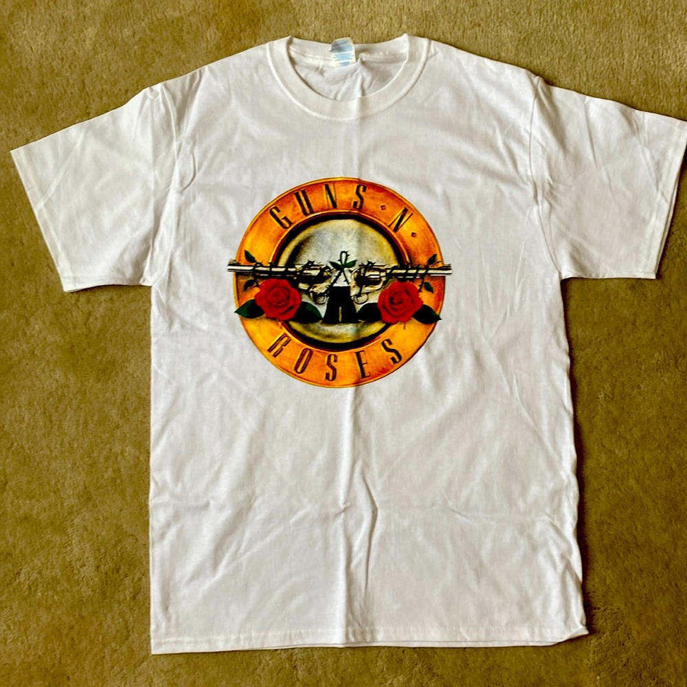Mens Medium Guns N Roses Tee Shirt NEW!
